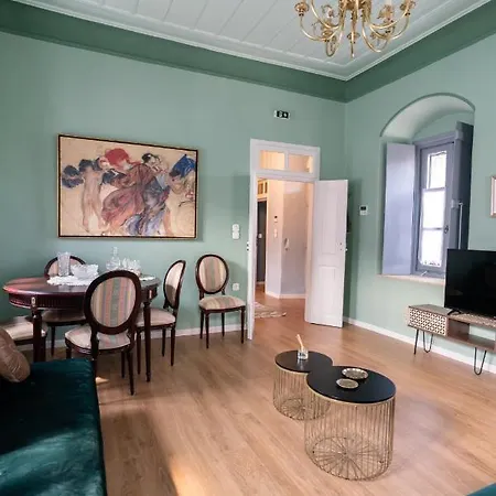 Englezena's شقة *