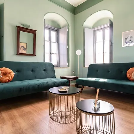 Englezena's Apartamento Leonídion