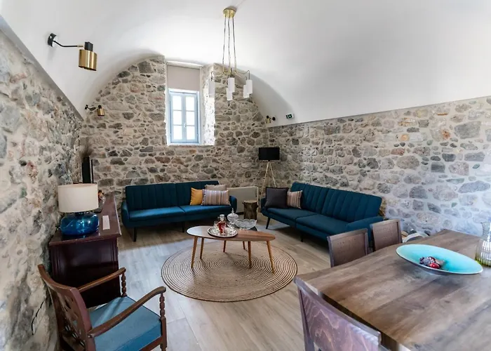 Englezena's Apartamento Leonídion