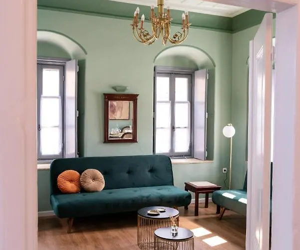 Englezena's * Leonídion